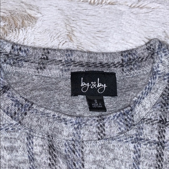 Long Sleeve T-shirt - Picture 4 of 4